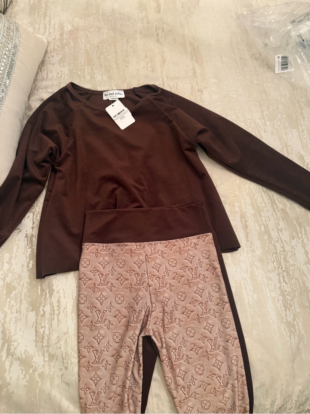 Les Tout Petits Girls LV Brown Top & Blush Monogram Leggings Set size 14 new